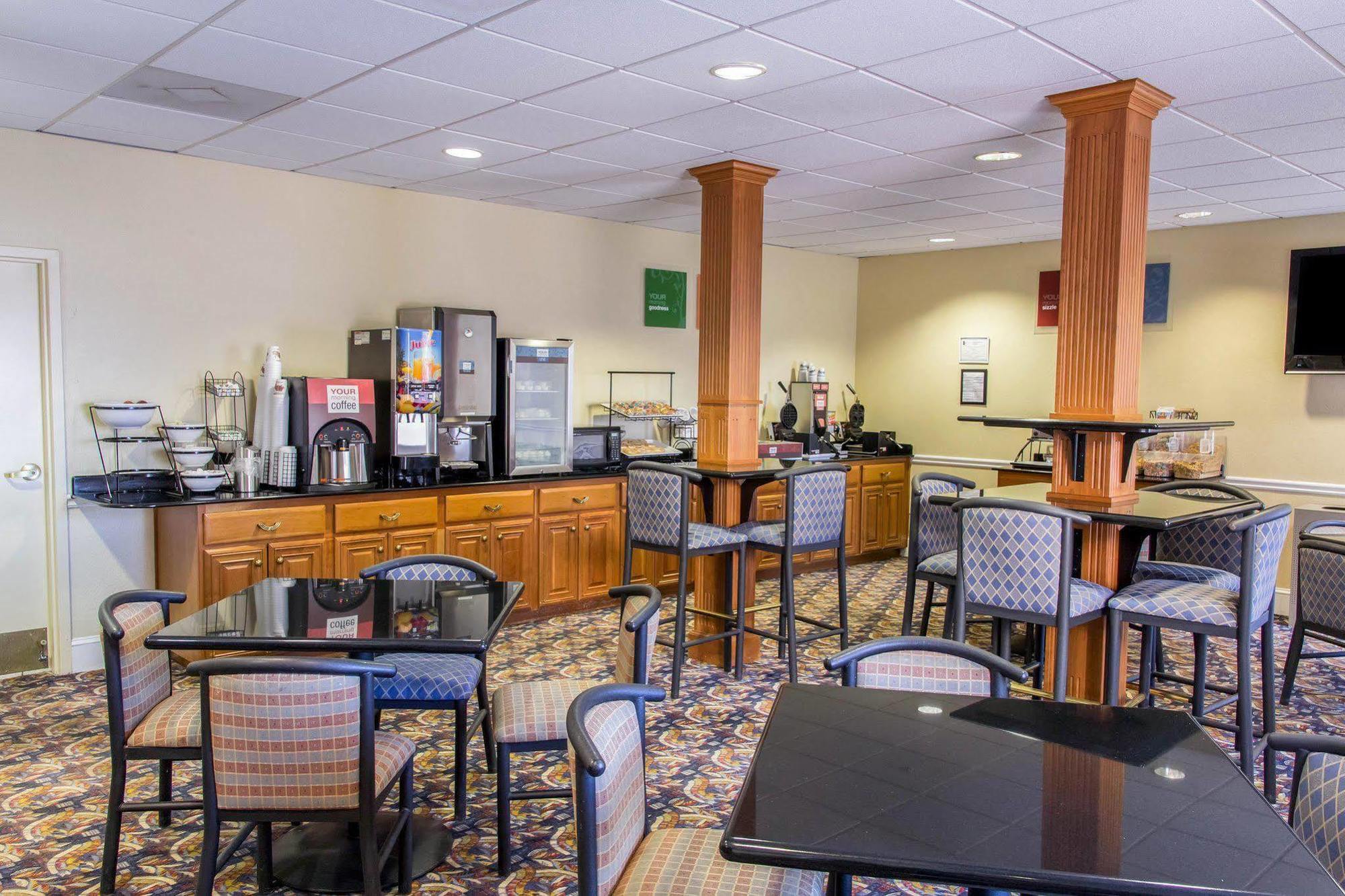 Comfort Inn & Suites Statesboro - University Area Kültér fotó
